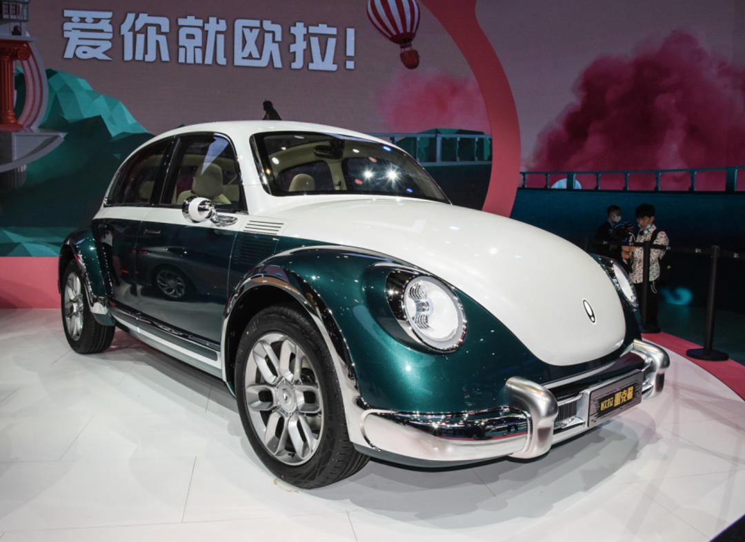 国产丰田Sienna谍照曝光；雪佛兰全新车渲染图曝光