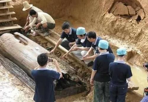 1992年武大郎墓被发现，考古队打开棺材一看，揭开800多年的骗局