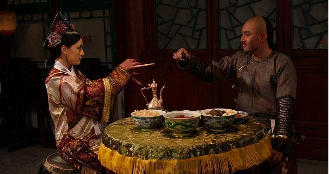 甄嬛传：雍正至死不知，龙凤胎的名字连起来，