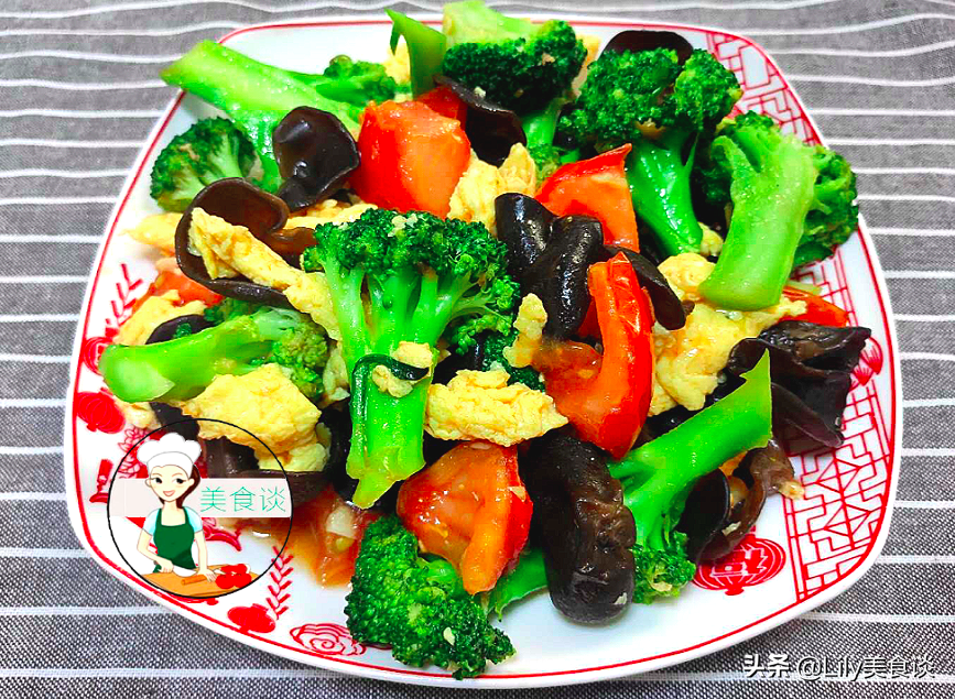 西兰花和此是绝配，不放肉也很香，隔三差五给孩子做，每回都光盘