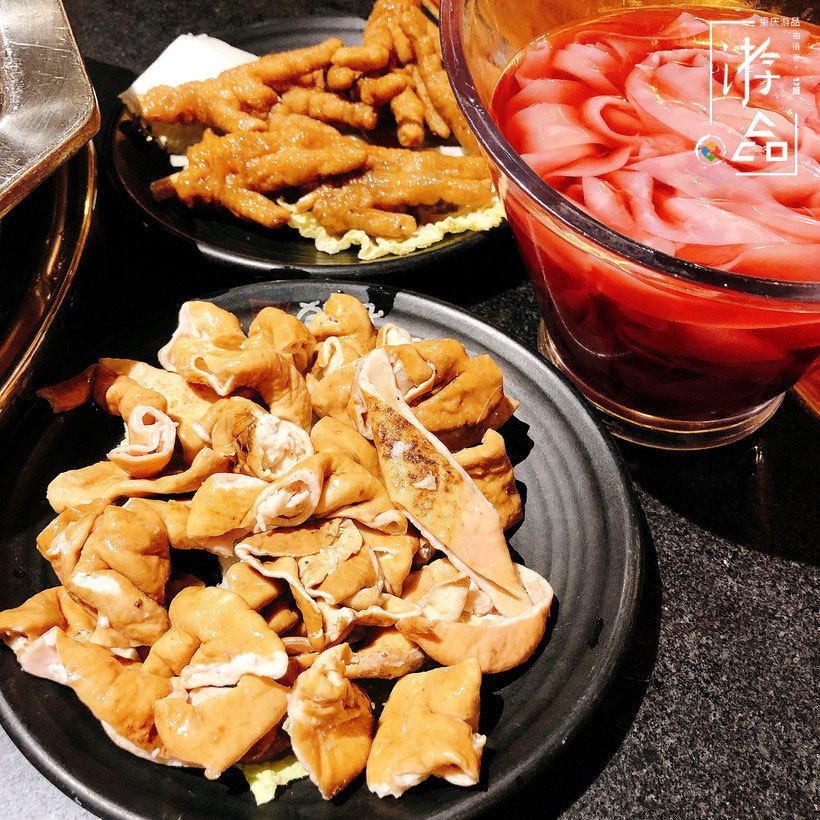 带朋友吃重庆老字号，味道巴适，但服务却令我颜面尽失