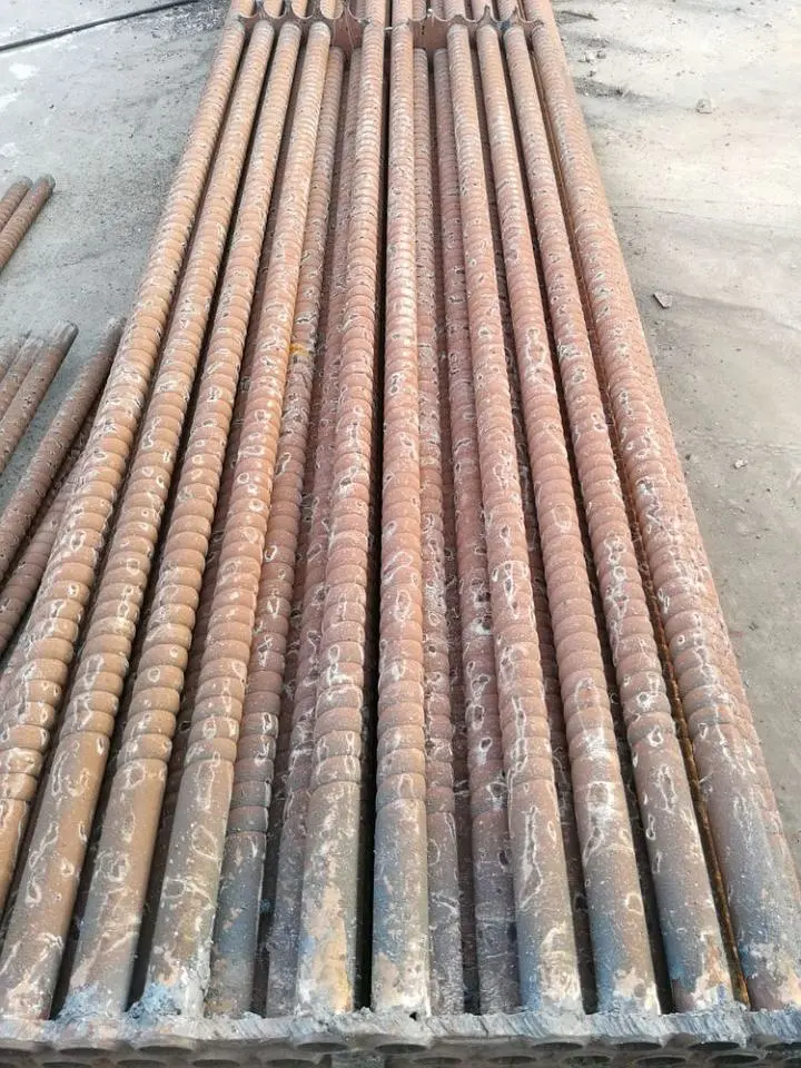 中国著名雕塑家邱天老师告诉您：钢铁装置雕塑是怎么做成的