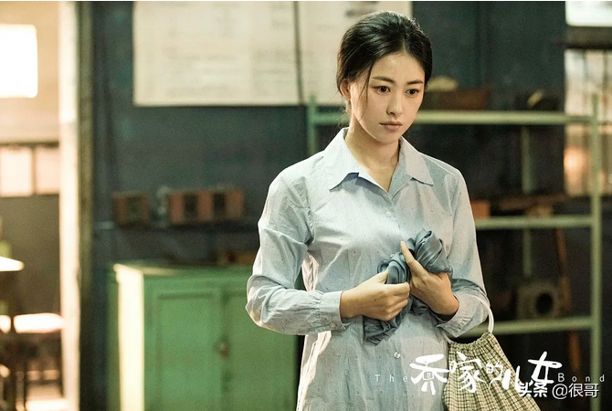 《乔家的儿女》收官，三位配角成功出圈，唐艺昕的演技为何被质疑