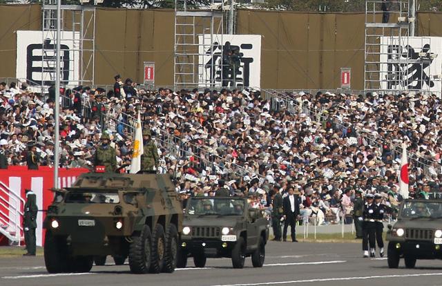 美国为什么要在日本驻扎那么多军队