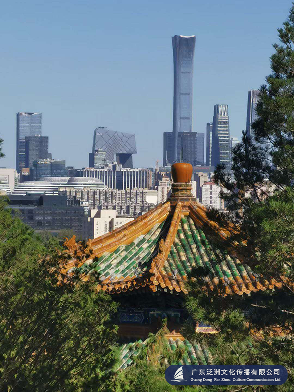 共工网诗人：五律·秋游北京景山公园