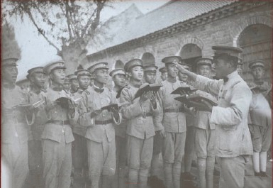 1955年，一特务被捕招供：我曾是特科人员，还抚养过毛主席的孩子