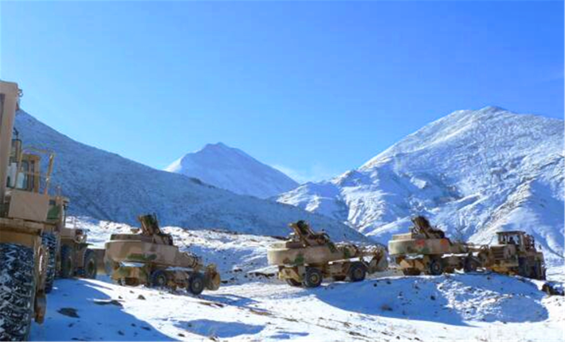 昆仑山为何常年有重兵把守，只因37年前的大发现，至今仍是禁区