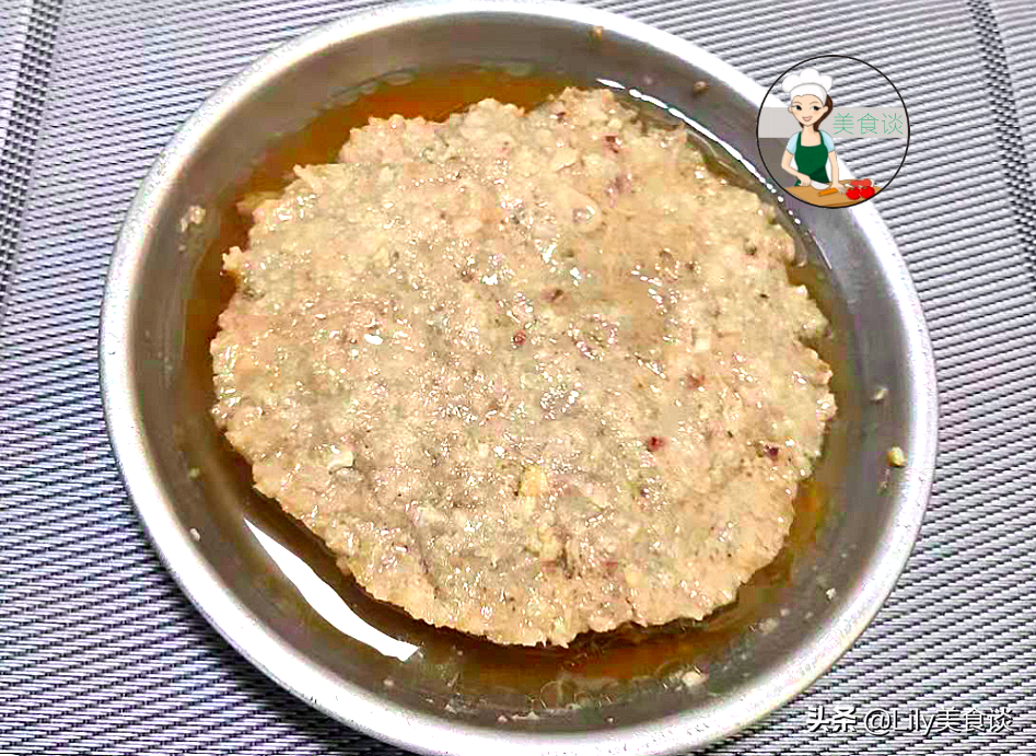 夏天多给孩子做这蒸菜吃，营养高蛋白，蒸10分钟就好，鲜嫩好消化