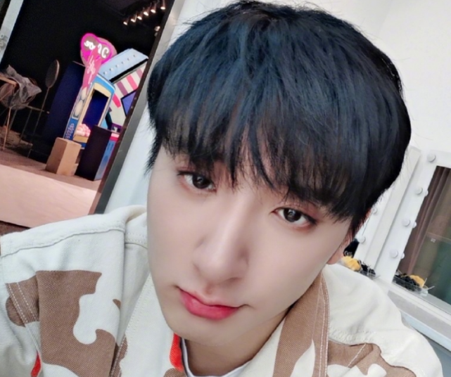 新恋情|于小彤否认新恋情 今后一定更加严于律己