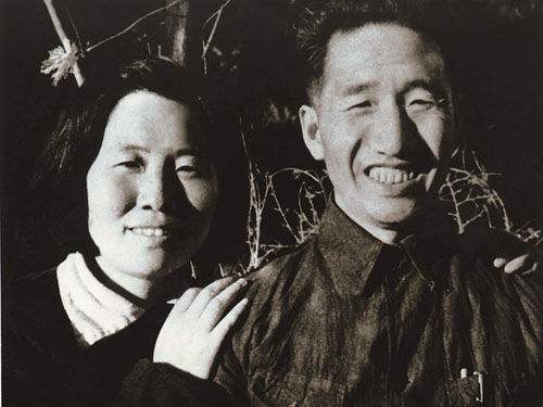 为报答妻子，徐帅七年未娶，为岳母养老送终，她到死不知女儿牺牲