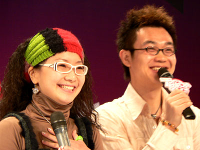 从唱歌被骗钱，到半个娱乐圈给他配戏，大鹏背后究竟有什么人？