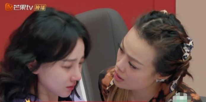 拿孙俪和自己比，陈小纭是想在“黑红”的道路