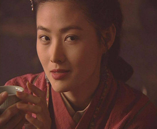 还记得这位“潘金莲”吗？剧中出名现实低调，