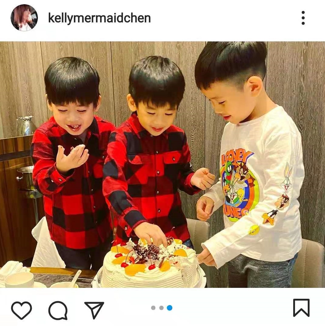 林志穎老婆與友人聚餐，5歲雙胞胎兒子個子高，比Kimi還帥