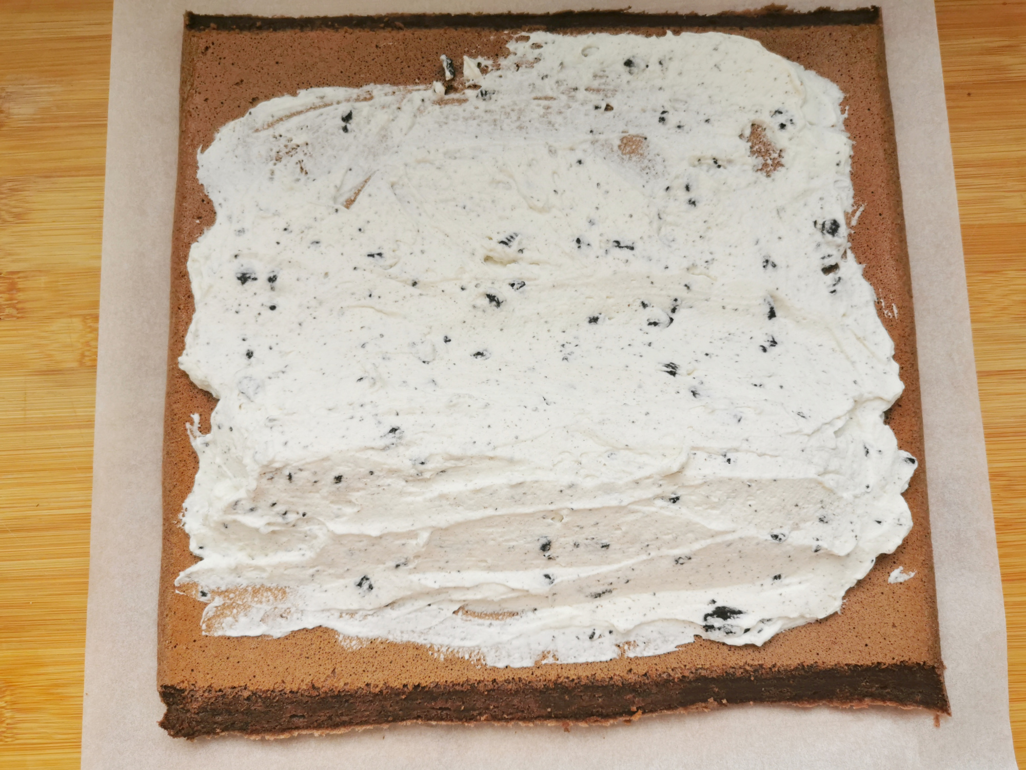 适合夏天吃，摩卡咸奶油蛋糕卷，口感丰富，香味浓郁，好吃不腻