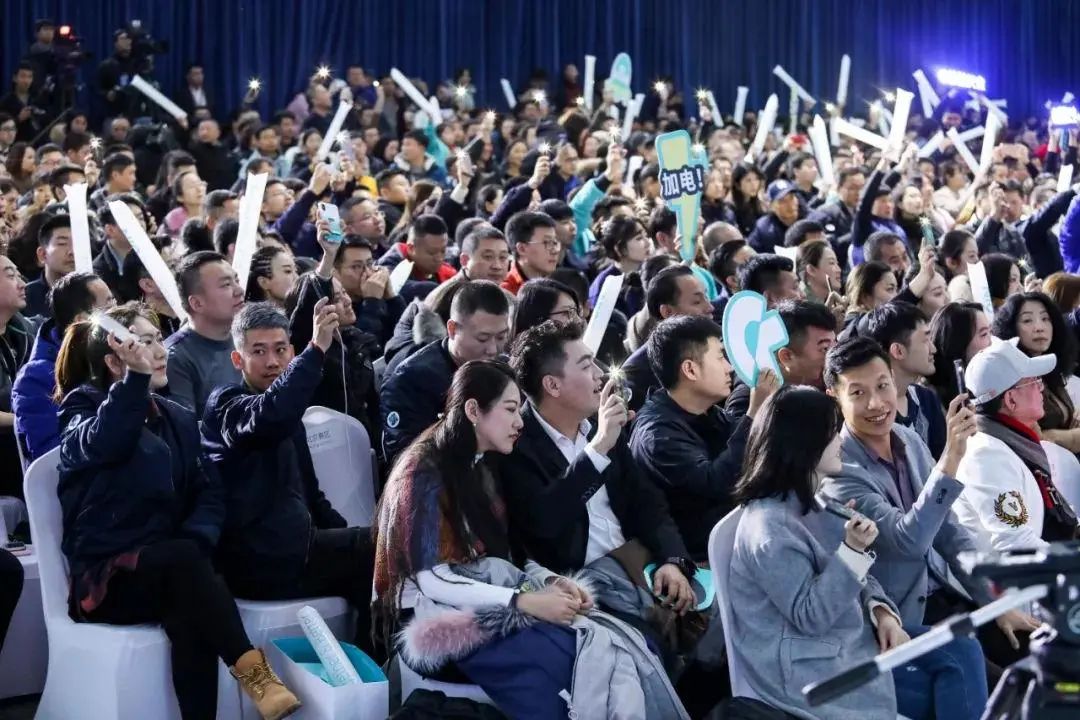 蔚来是怎么把自己的车主们变成“邪教组织”的？