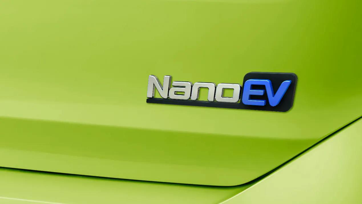 五菱首款两座新能源车命名“NanoEV”，将于9月29日天津车展亮相