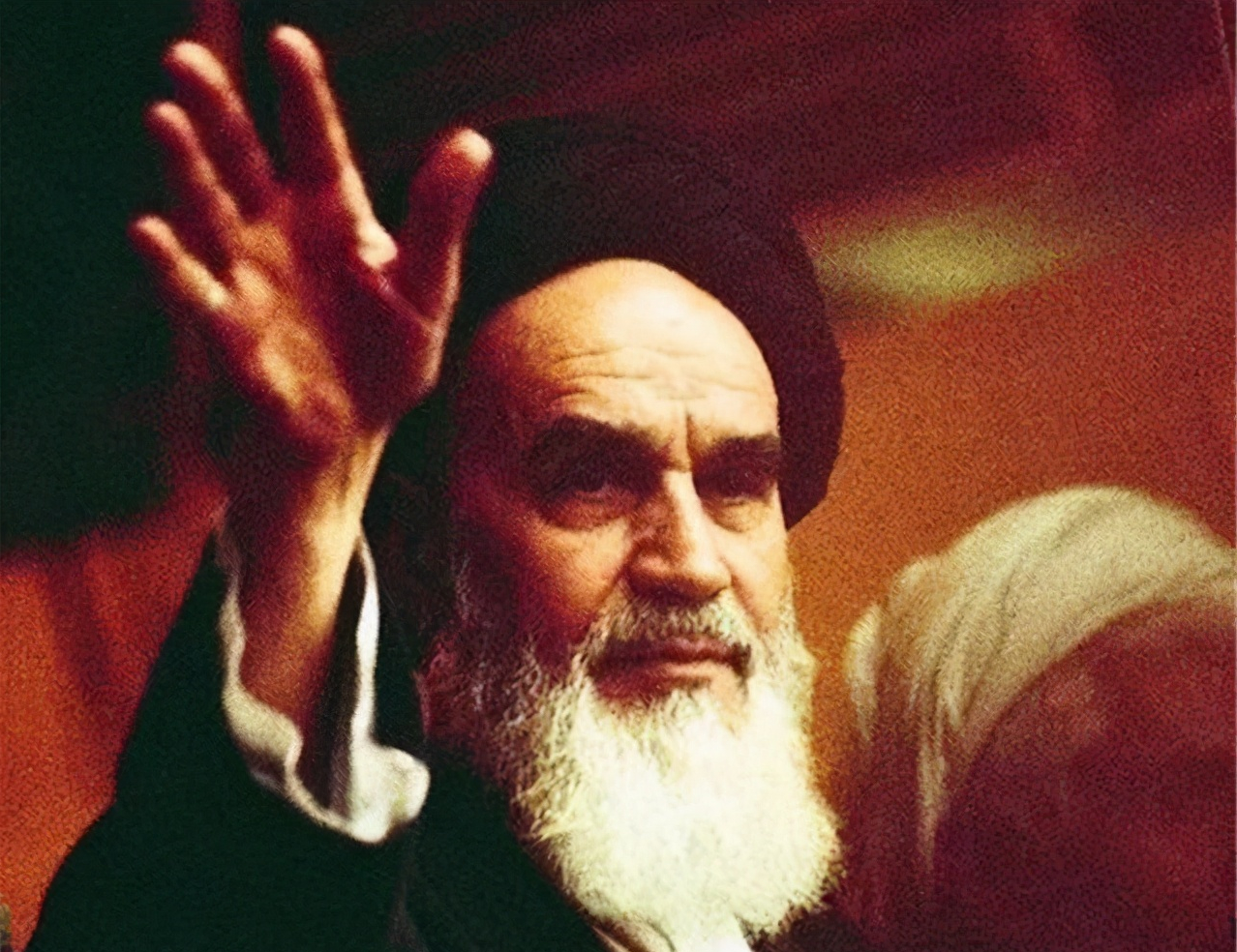 西方可以暗殺蘇萊曼尼，為何不敢暗殺哈梅內伊？