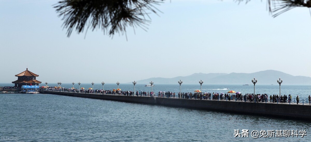 真實的太陽係，假如地球直徑1厘米，縮小的太陽係仍大得難以想象