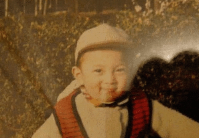 王思聪称16岁才知“家里有矿”！幼儿园照片曝光