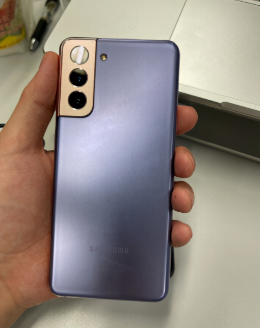 三星S21最新售价确定，128G价格感人，幸福来得太