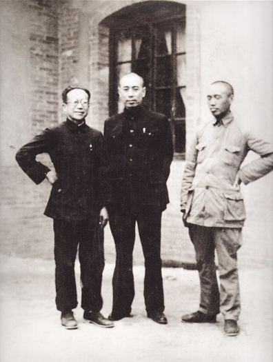 1937年，周恩来劳山遇刺，副官陈友才扮替身牺牲，死时身中20刀