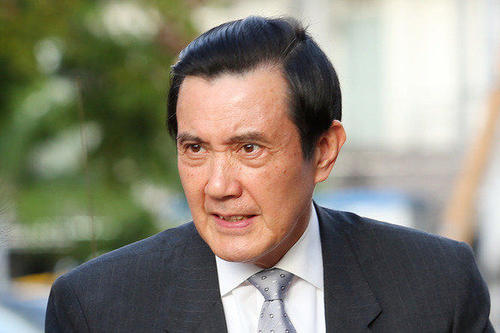 韓國瑜發文抱屈，痛斥�綠營政治追殺�，馬英九：謝謝關心