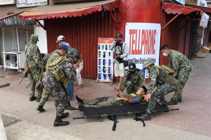 又一起惨烈爆炸案！这次发生在菲律宾，连环爆炸已致至少90人死伤