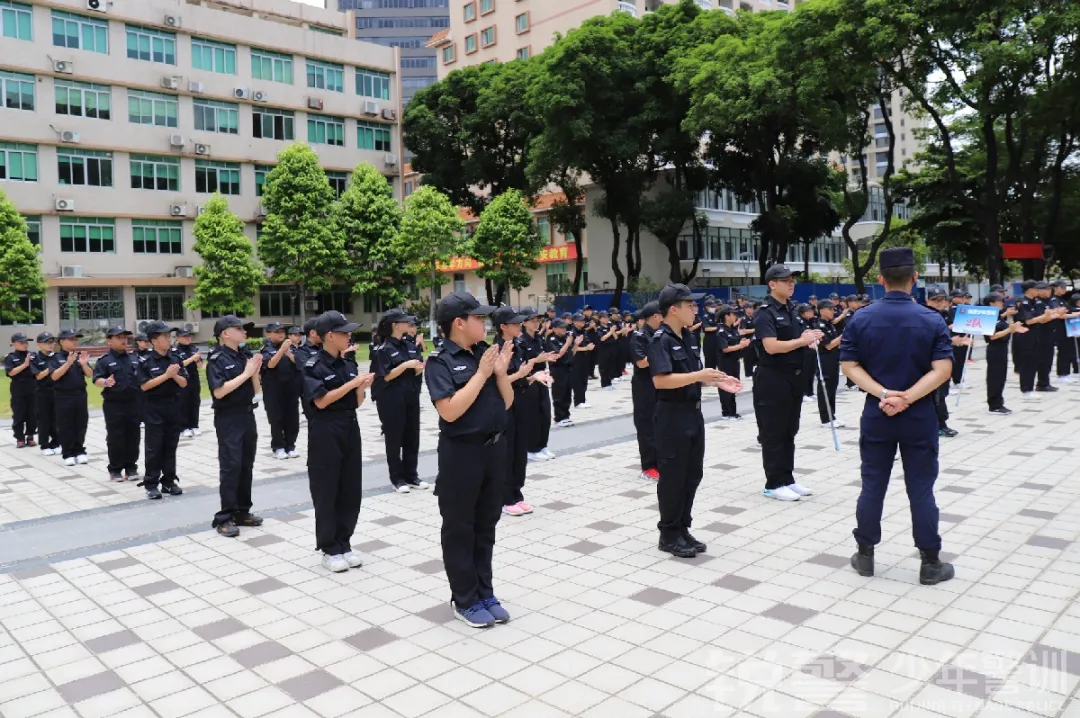 广东警官学院少年警训提前营开营：逆风成长 乘风破浪