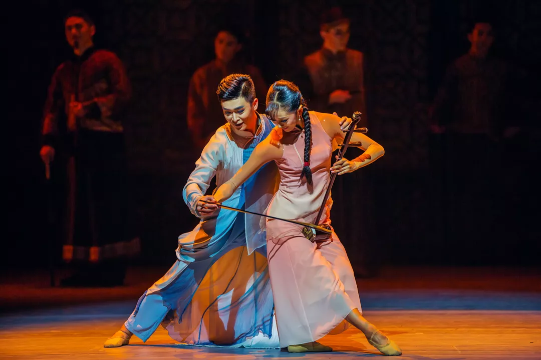 舞剧《沙湾往事》端午节来渝 剧院划龙舟