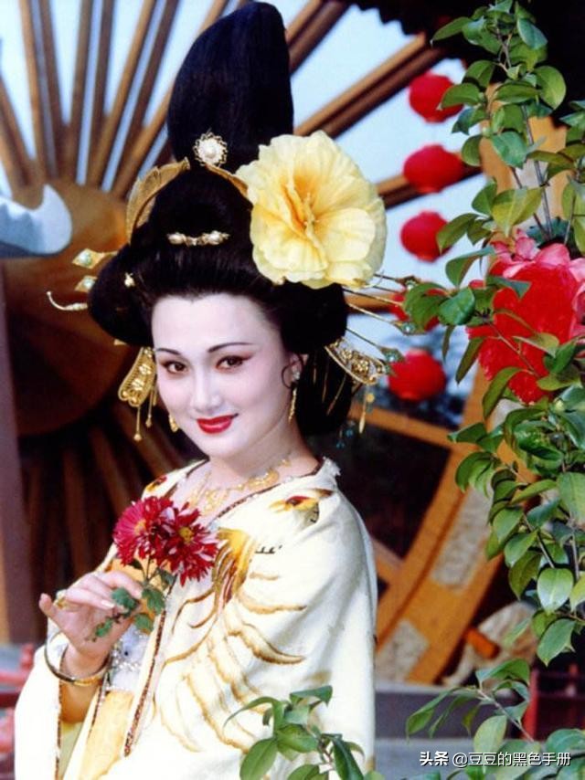 20位演武则天的女演员看过才知什么是雍容华贵什么叫敷衍