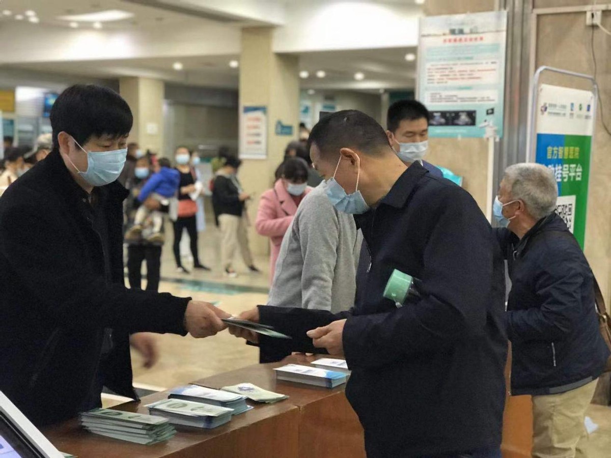 守好救命錢 襄陽市醫保局深入開展醫保基金監管宣傳活動