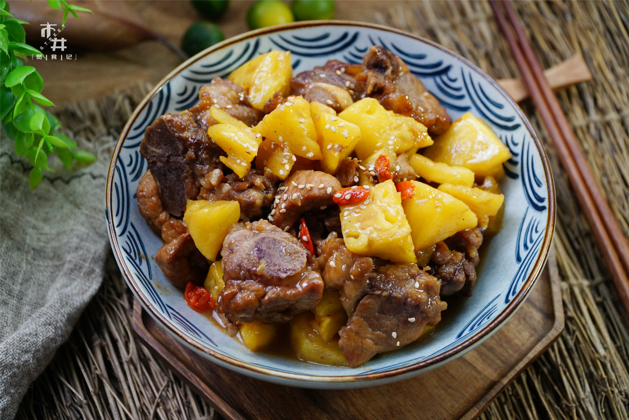 夏天，孩子碰到这种水果，总让我买来炒排骨，