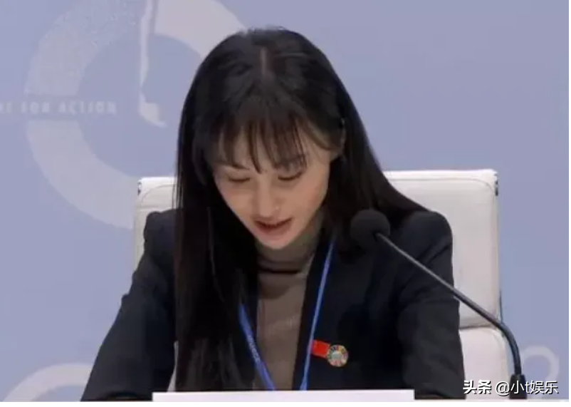 有种“整容”叫郑爽出席联合国，强制要求卸妆后，素颜美成楚雨荨