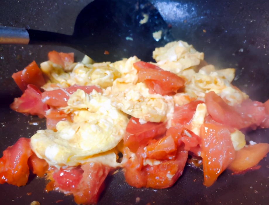 图片[5]-西红柿炒鸡蛋的做法步骤图 特解馋-起舞食谱网