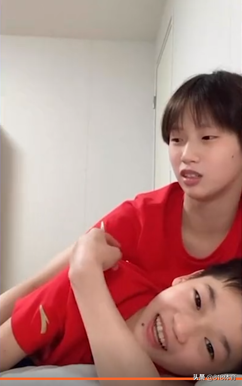 高甜!全红婵表白陈芋汐:好爱你呦,亲我一口!乐乐:一把鼻涕一把泪