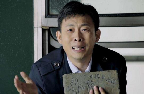 出道18年，演员殷桃的嘴为什么一直是破的？采访