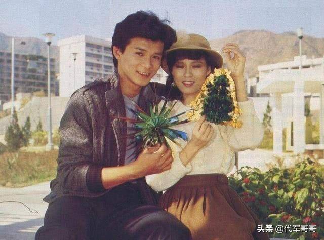 娱乐圈再传噩耗！黄日华59岁爱妻梁洁华去世，网