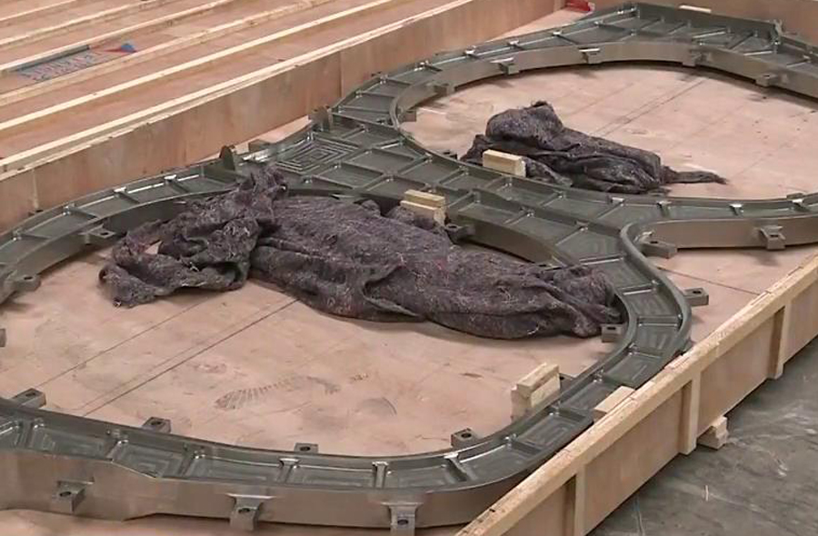 ��-20���������б��Σ����ϲ��Ϸ���F-22�������������