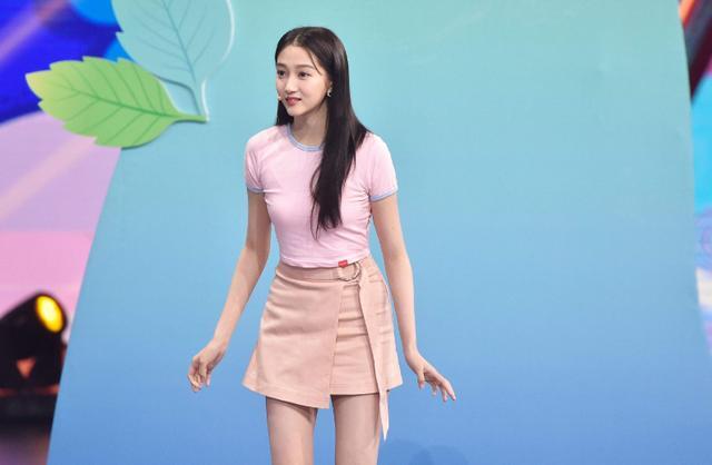 有种“不公平遗传”叫关晓彤，同父同母的姐妹