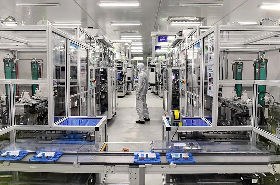 李嘉诚经营60年的身家，这个宁德人用10年就挣到了