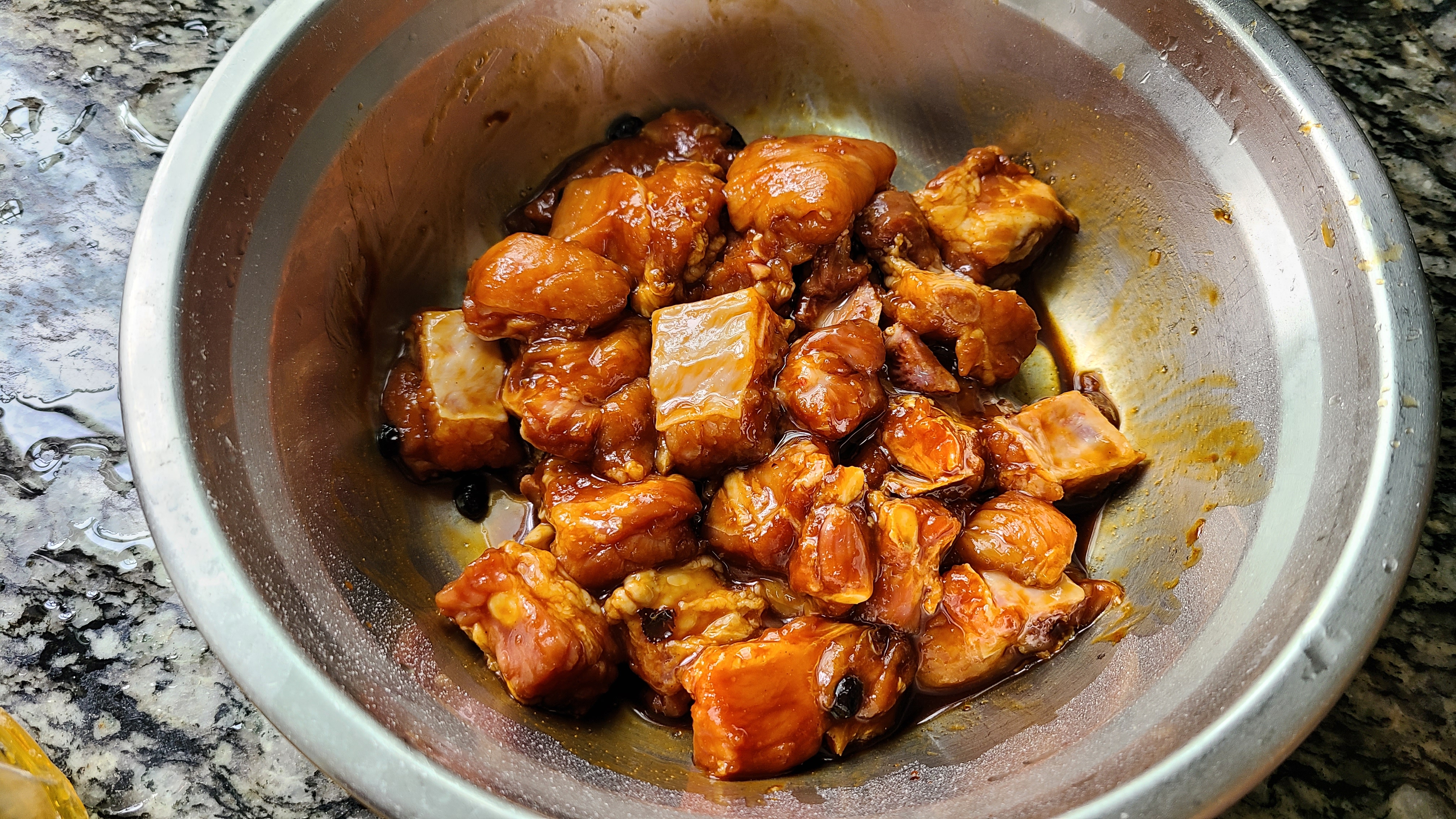 廣東人這樣做排骨太香了，營養好吃味道濃，家常做法又簡單