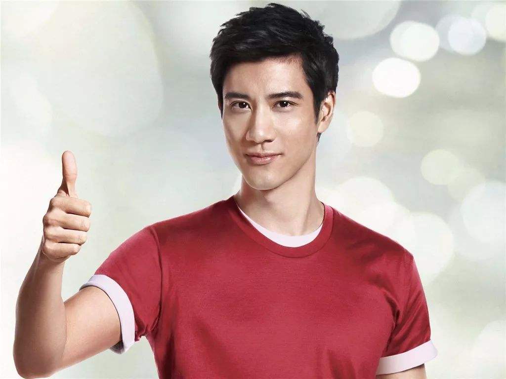 明星为何换国籍？闭馆之下，国内吸金的美籍华人明星，何去何从？