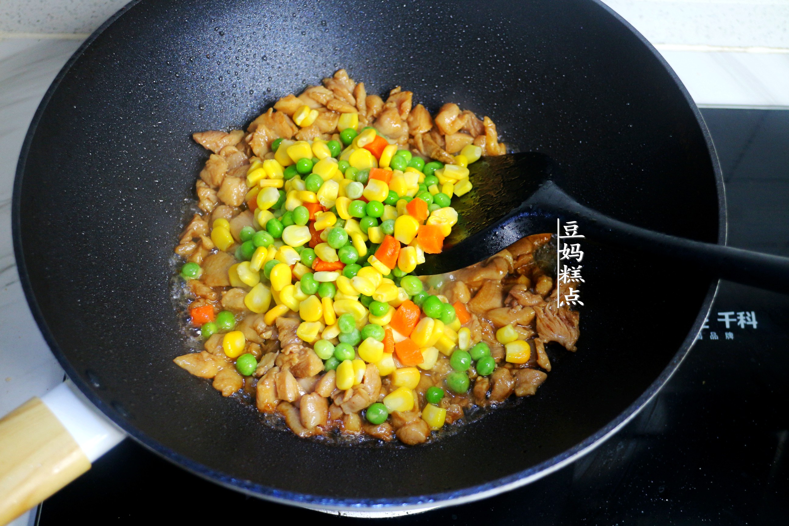 一道孩子很愛吃的家常菜，好看有營養，收好了