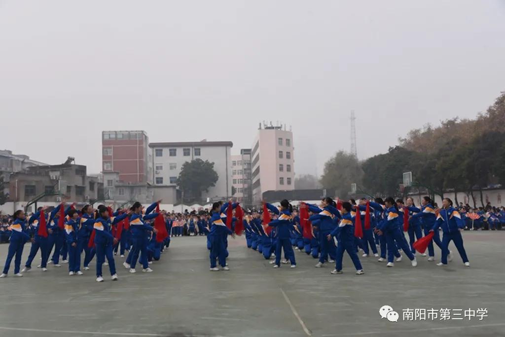 ĥ����־ ���ľ��� �����ഺ