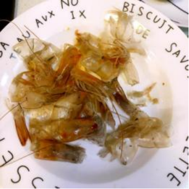紧实的牛肉搭配嫩滑的豆腐，满满一锅汤，暖心又暖胃