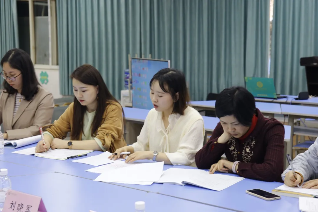 聚力课堂研讨 提升教学能力——天府新区南湖小学习作教学研讨活动