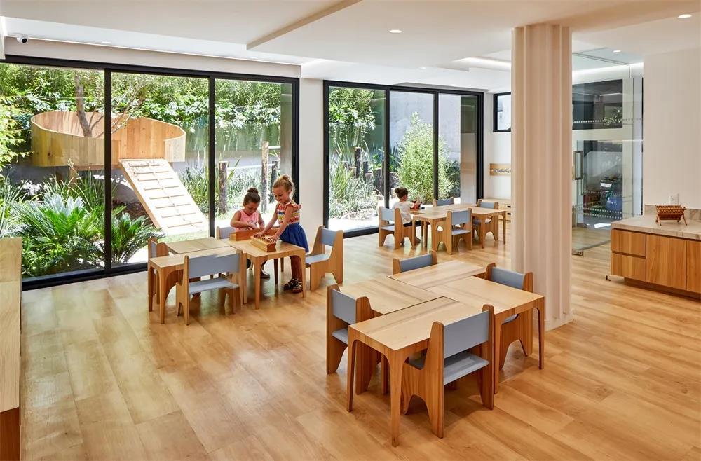 舒适自然的儿童学校设计，让空间随时随地成为学习的场所
