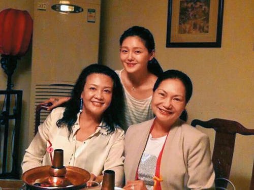 婚不离了！汪小菲主动向大S认错，12个字表明大S原谅了他