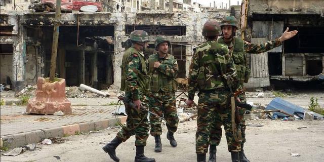 伊朗调转枪口指向美盟友，但为何多处军事基地被毁却仍没下死手？